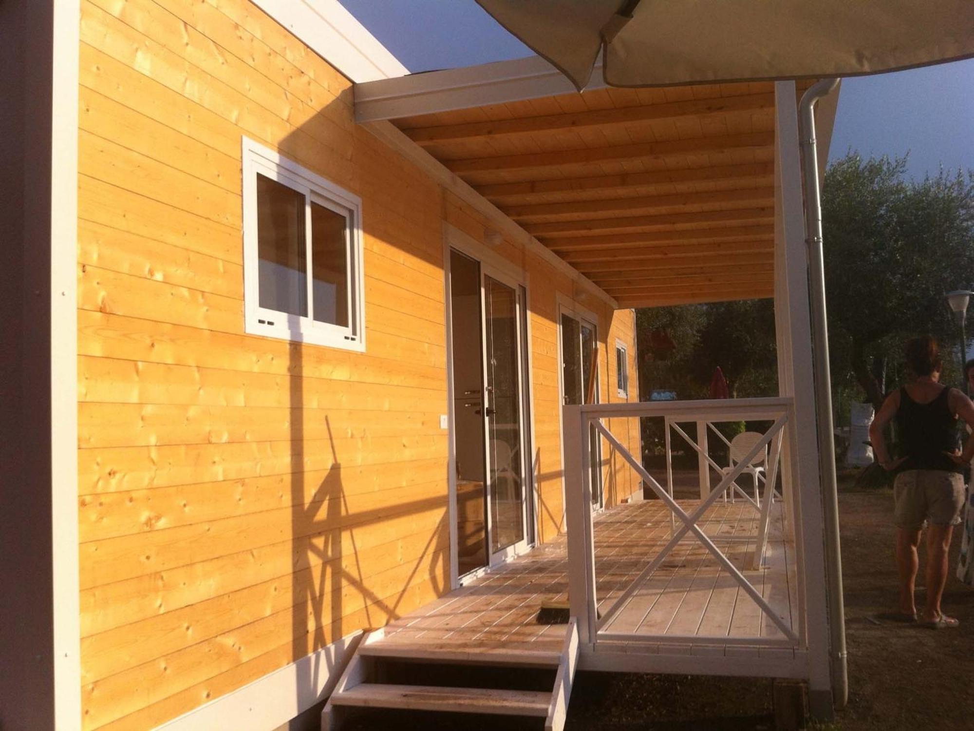 Отель Aquacamp Бренцоне-суль-Гарда Экстерьер фото
